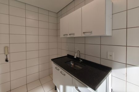 Apartamento à venda com 44m², 2 quartos e 1 vaga Apartamento à venda com 44m², 2 quartos e 1 vagaCozinha