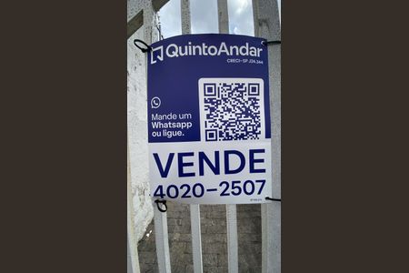 Casa para alugar com 175m², 4 quartos e 6 vagas Casa para alugar com 175m², 4 quartos e 6 vagasPlaca