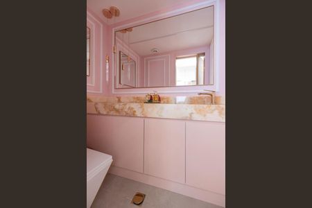 Apartamento à venda com 160m², 4 quartos e 2 vagasBanheiro