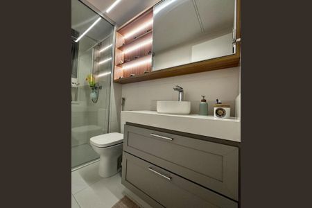 Apartamento à venda com 160m², 4 quartos e 2 vagasBanheiro