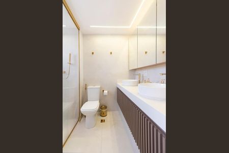 Apartamento à venda com 160m², 4 quartos e 2 vagasBanheiro