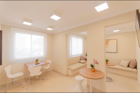 Apartamento à venda com 41m², 2 quartos e sem vagaÁrea Comum - Salão de Festas