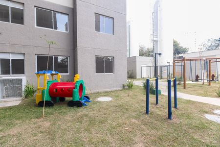 Apartamento à venda com 43m², 2 quartos e sem vaga Apartamento à venda com 43m², 2 quartos e sem vagaCondomínio - Playground