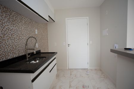 Apartamento à venda com 35m², 2 quartos e 1 vaga Apartamento à venda com 35m², 2 quartos e 1 vagaCozinha