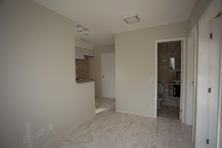 Apartamento à venda com 35m², 2 quartos e 1 vaga Apartamento à venda com 35m², 2 quartos e 1 vagaSala