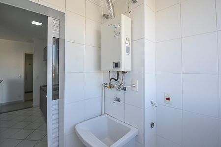 Apartamento para alugar com 65m², 2 quartos e 1 vagaÁrea de Serviço