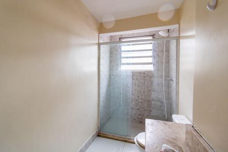 Apartamento à venda com 77m², 2 quartos e sem vaga Apartamento à venda com 77m², 2 quartos e sem vagaBanheiro