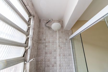 Apartamento à venda com 77m², 2 quartos e sem vaga Apartamento à venda com 77m², 2 quartos e sem vagaBanheiro