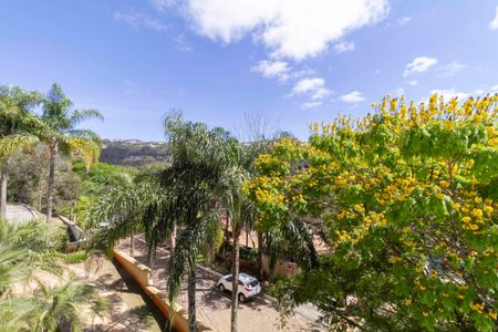 Casa de condomínio para alugar com 400m², 3 quartos e 4 vagas Casa de condomínio para alugar com 400m², 3 quartos e 4 vagasVaranda do quarto 1 - Vista