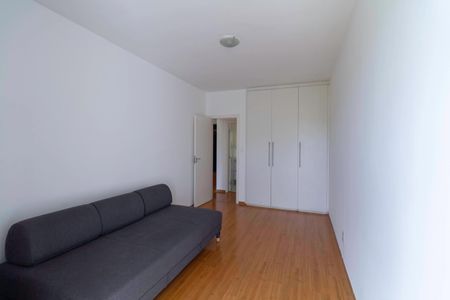 Casa de condomínio para alugar com 400m², 3 quartos e 4 vagas Casa de condomínio para alugar com 400m², 3 quartos e 4 vagasQuarto 1