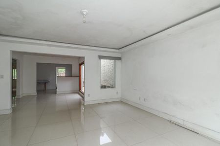 Casa à venda com 150m², 3 quartos e 4 vagasSala