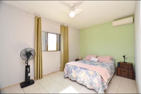 Apartamento à venda com 110m², 2 quartos e 1 vaga Apartamento à venda com 110m², 2 quartos e 1 vagaSuite 1