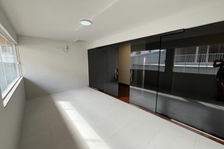 Casa à venda com 565m², 7 quartos e 3 vagasÁrea comum