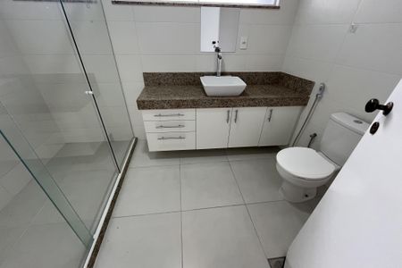 Casa à venda com 565m², 7 quartos e 3 vagasBanheiro da Suíte
