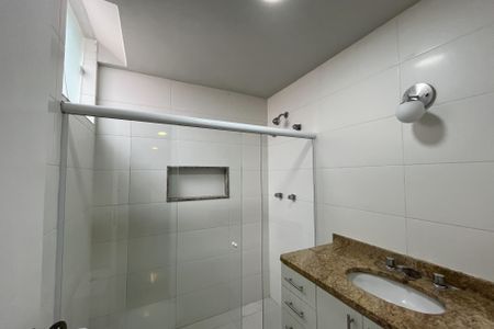 Casa à venda com 565m², 7 quartos e 3 vagasBanheiro Social