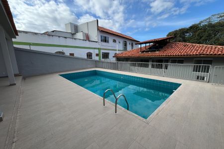 Casa à venda com 565m², 7 quartos e 3 vagasÁrea comum - Piscina