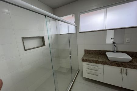 Casa à venda com 565m², 7 quartos e 3 vagasBanheiro da Suíte