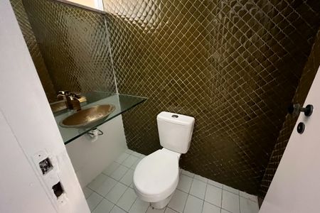 Casa à venda com 565m², 7 quartos e 3 vagasLavabo