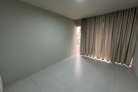Casa à venda com 565m², 7 quartos e 3 vagasQuarto 2