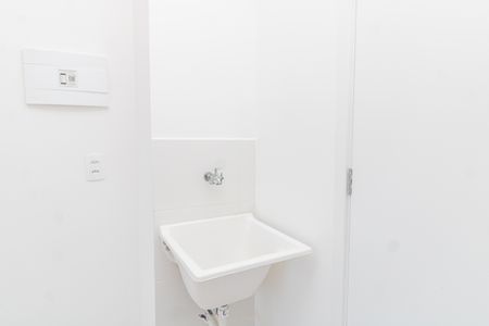 Apartamento para alugar com 33m², 2 quartos e sem vaga Apartamento para alugar com 33m², 2 quartos e sem vagaSala/Cozinha