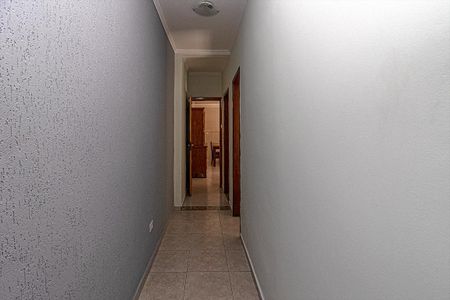 Corredor de casa à venda com 4 quartos, 280m² em Vila Liviero, São Paulo