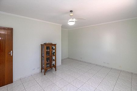 Casa à venda com 280m², 4 quartos e 2 vagas Casa à venda com 280m², 4 quartos e 2 vagasQuarto 4