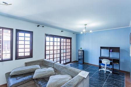 Sala de casa à venda com 3 quartos, 300m² em Vila Bonilha Nova, São Paulo