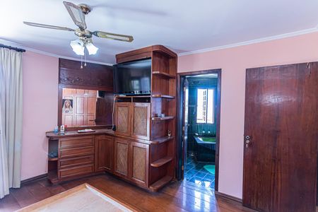 Casa à venda com 300m², 3 quartos e 5 vagas Casa à venda com 300m², 3 quartos e 5 vagasSuíte 3