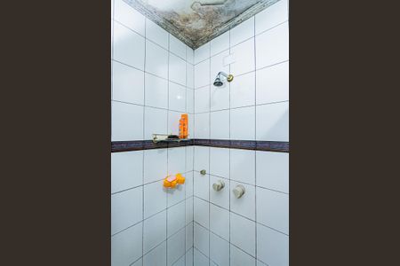 Casa à venda com 300m², 3 quartos e 5 vagas Casa à venda com 300m², 3 quartos e 5 vagasBanheiro Social