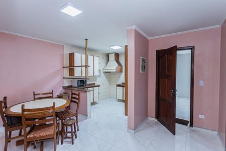 Casa à venda com 300m², 3 quartos e 5 vagas Casa à venda com 300m², 3 quartos e 5 vagasCopa