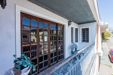 Casa à venda com 300m², 3 quartos e 5 vagas Casa à venda com 300m², 3 quartos e 5 vagasVaranda sala