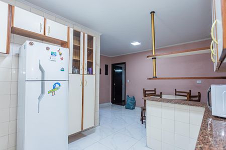 Casa à venda com 300m², 3 quartos e 5 vagas Casa à venda com 300m², 3 quartos e 5 vagasCozinha