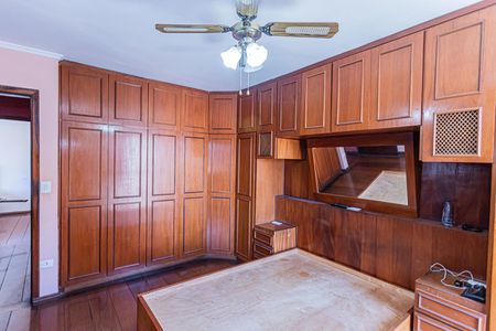 Casa à venda com 300m², 3 quartos e 5 vagas Casa à venda com 300m², 3 quartos e 5 vagasSuíte 3