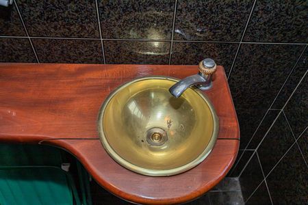 Casa à venda com 300m², 3 quartos e 5 vagas Casa à venda com 300m², 3 quartos e 5 vagasLavabo da Sala