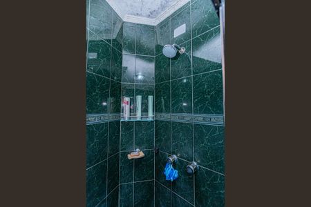 Casa à venda com 300m², 3 quartos e 5 vagas Casa à venda com 300m², 3 quartos e 5 vagasBanheiro da Suíte 3