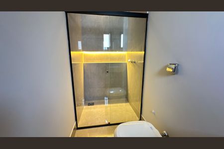 Casa de condomínio para alugar com 176m², 3 quartos e 4 vagasBanheiro