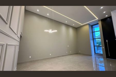 Casa de condomínio para alugar com 176m², 3 quartos e 4 vagasSala