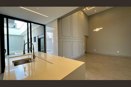 Casa de condomínio para alugar com 176m², 3 quartos e 4 vagasCozinha