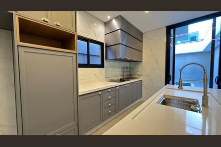 Casa de condomínio para alugar com 176m², 3 quartos e 4 vagasCozinha