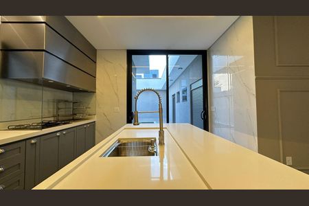 Casa de condomínio para alugar com 176m², 3 quartos e 4 vagasCozinha