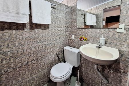 Casa para alugar com 25m², 1 quarto e sem vaga Casa para alugar com 25m², 1 quarto e sem vagaBanheiro