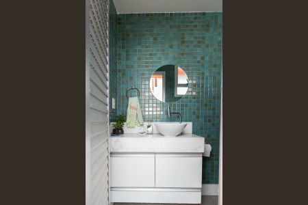 Apartamento à venda com 180m², 4 quartos e 2 vagas Apartamento à venda com 180m², 4 quartos e 2 vagasLavabo