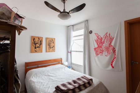Apartamento à venda com 180m², 4 quartos e 2 vagas Apartamento à venda com 180m², 4 quartos e 2 vagasSuíte 2
