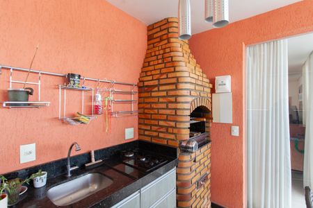 Apartamento à venda com 180m², 4 quartos e 2 vagas Apartamento à venda com 180m², 4 quartos e 2 vagasEspaço Gourmet