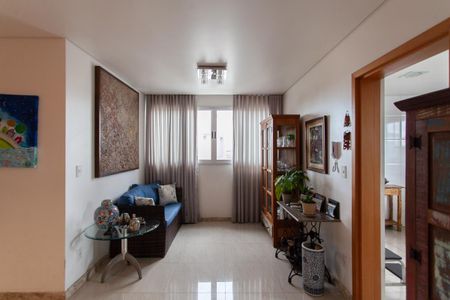 Apartamento à venda com 180m², 4 quartos e 2 vagas Apartamento à venda com 180m², 4 quartos e 2 vagasSala 1