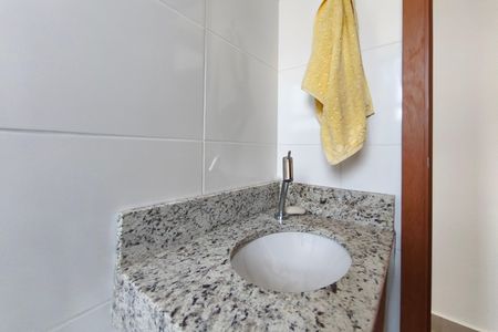 Apartamento para alugar com 54m², 2 quartos e 1 vagaBanheiro Social