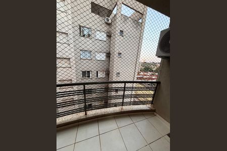 Apartamento para alugar com 93m², 3 quartos e 2 vagas Apartamento para alugar com 93m², 3 quartos e 2 vagasVaranda