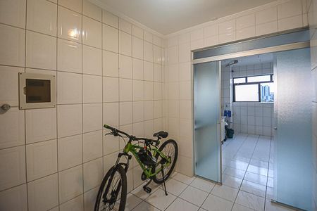 Apartamento à venda com 90m², 2 quartos e 2 vagasCopa