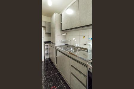 Apartamento para alugar com 59m², 2 quartos e 1 vaga Apartamento para alugar com 59m², 2 quartos e 1 vagaCozinha