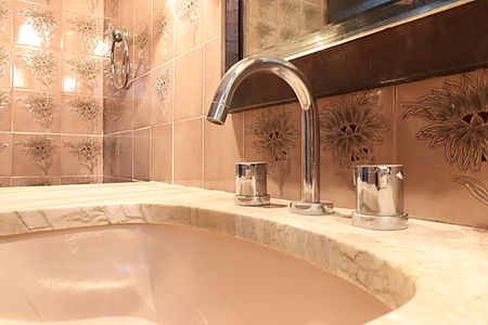 Casa para alugar com 338m², 5 quartos e 4 vagasSuíte - Banheiro